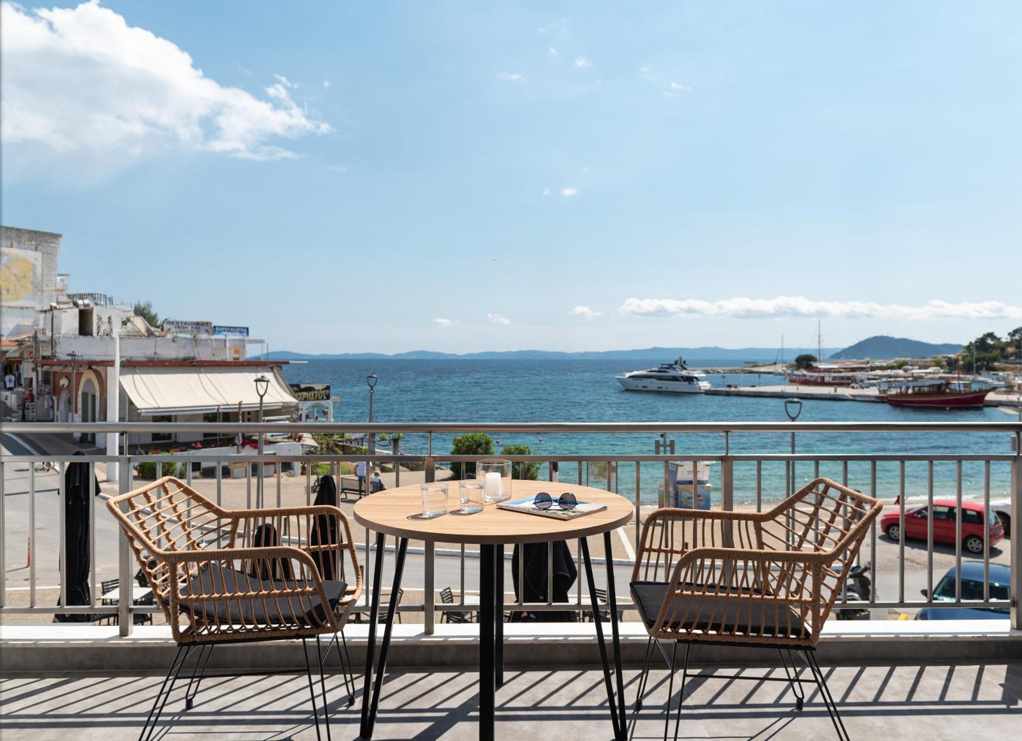 Nuovo Apartament Neos Marmaras